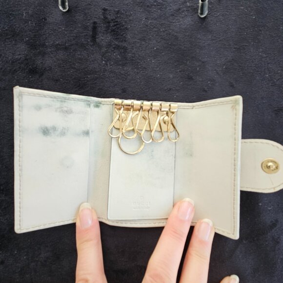 Gucci Monogram GG Key Holder Case - 3.5" x 2.5" - Picture 8 of 10